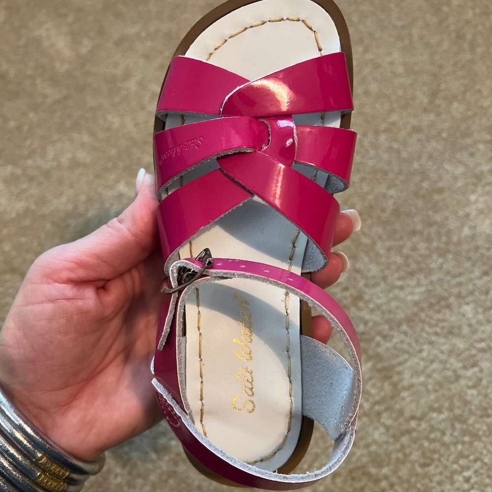 Girls Salt Water Pink Sandals Size 12